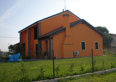 Costruzione edifici unifamiliari e bifamiliari